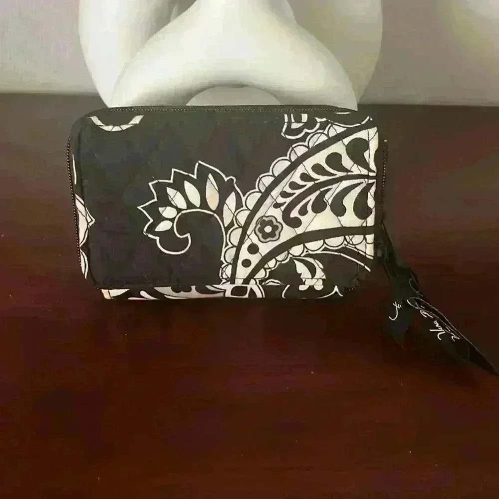 Vera Bradley mini wallet - Picture 2 of 8